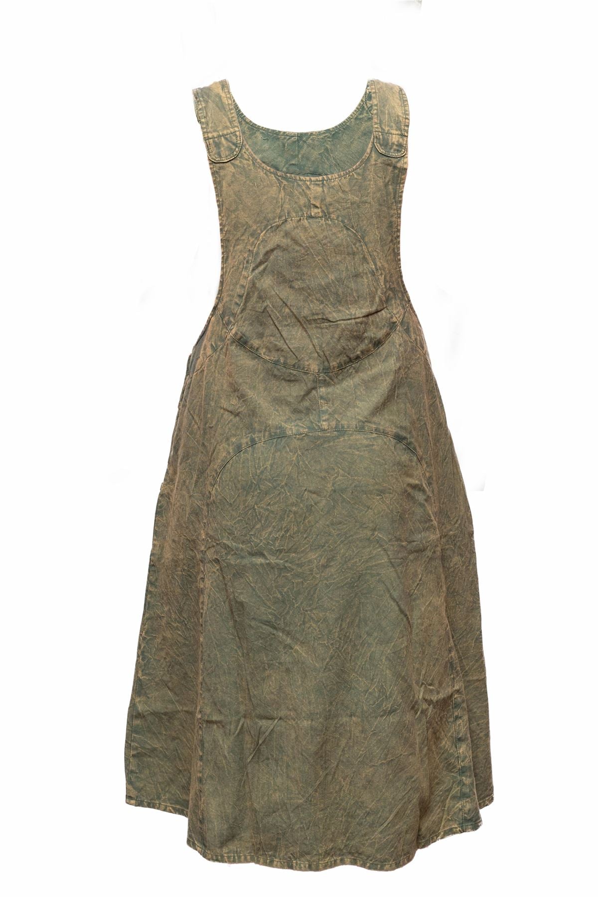 These 100% cotton, stonewashed pinafore dress is a classic design in an everyday styles that work anywhere and is very comfortable and stylish. It features 2 deep pockets and are a regular fit and comfortable to the body. They are very versatile, functional, and comfortable to wear. This lightweight breathable and comfortable pinafore dress with soft fabric can be layered with leggings and long sleeve tops for extra warmth. Available in Green, Orange, Black, Brown